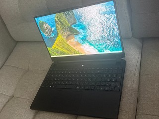 AORUS 15 XE5 AORUS 15 XE5