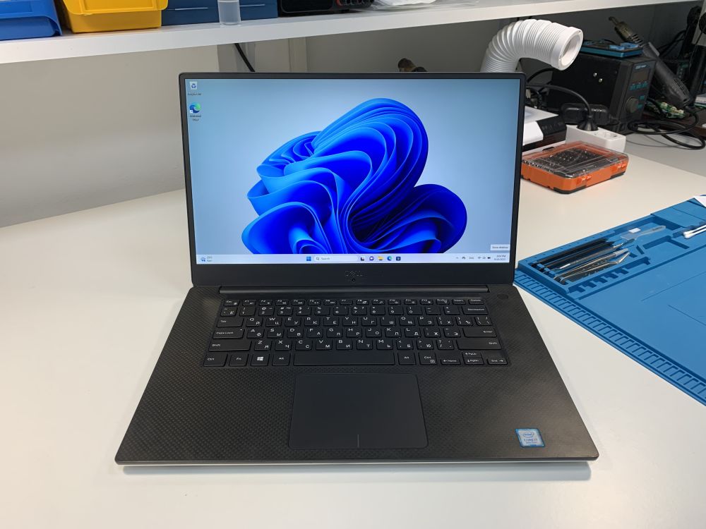 (専用)DELL XPS15 9570 i7-8750H/32GB/512GB 71TtSrYhp+L.jpg_BO30,255,255,