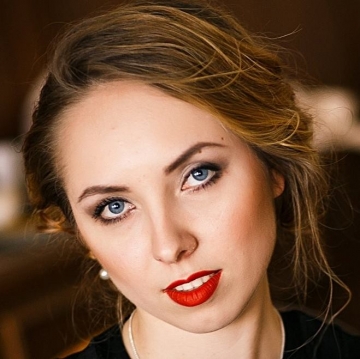 Занятия по вокалу Julia Занятия по вокалу Julia