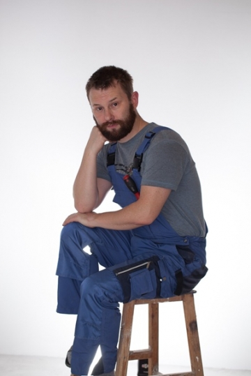 Хороший сантехник и электрик