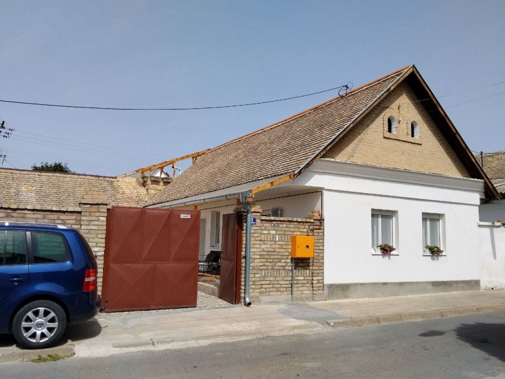 ПРОДАЕТСЯ БЛАГОУСТРОЕННЫЙ ДОМ В АПАТИНЕ